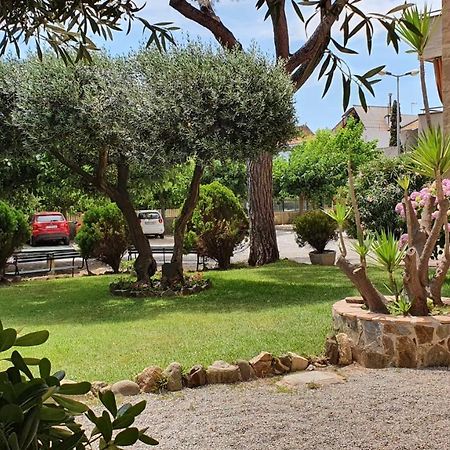 Apartamento Junto Al Mar Con Jardin Comunitario Y Parking Apartamento Platja d'Aro Exterior foto