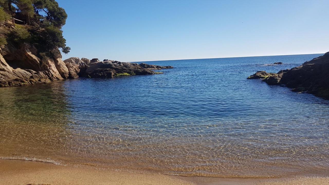 Apartamento Junto Al Mar Con Jardin Comunitario Y Parking Apartamento Platja d'Aro Exterior foto