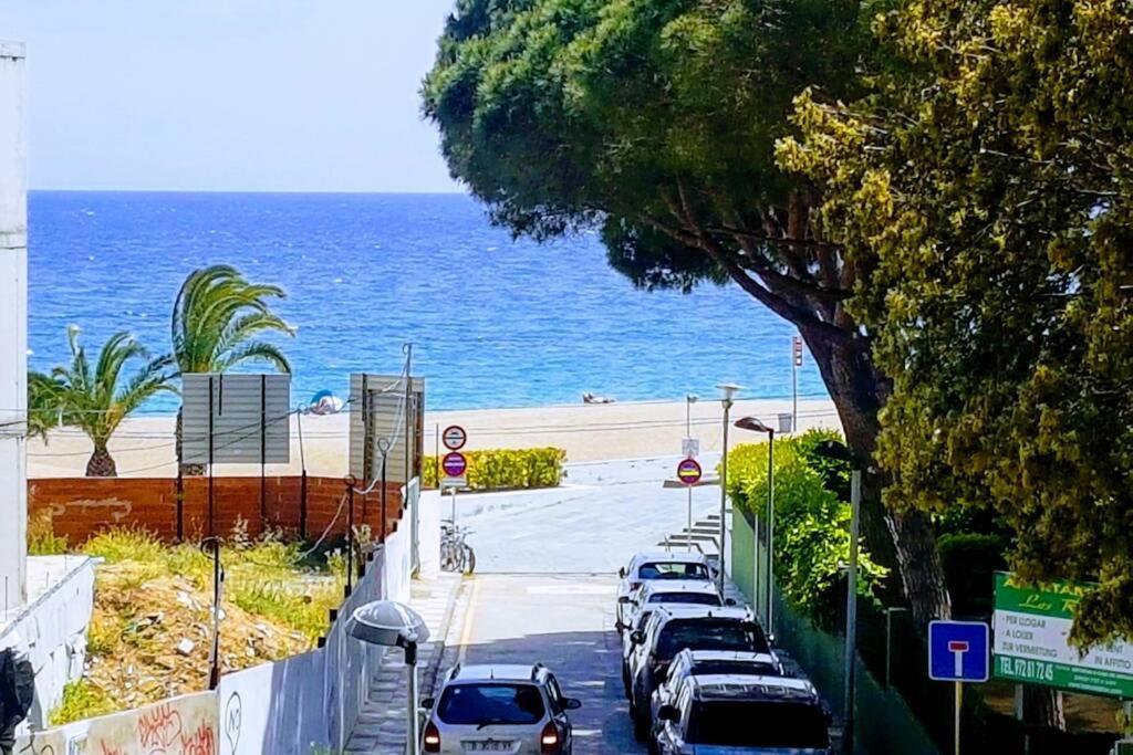 Apartamento Junto Al Mar Con Jardin Comunitario Y Parking Apartamento Platja d'Aro Exterior foto